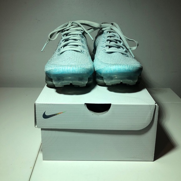 Nike Ice Blue Vapormax - Picture 3 of 6